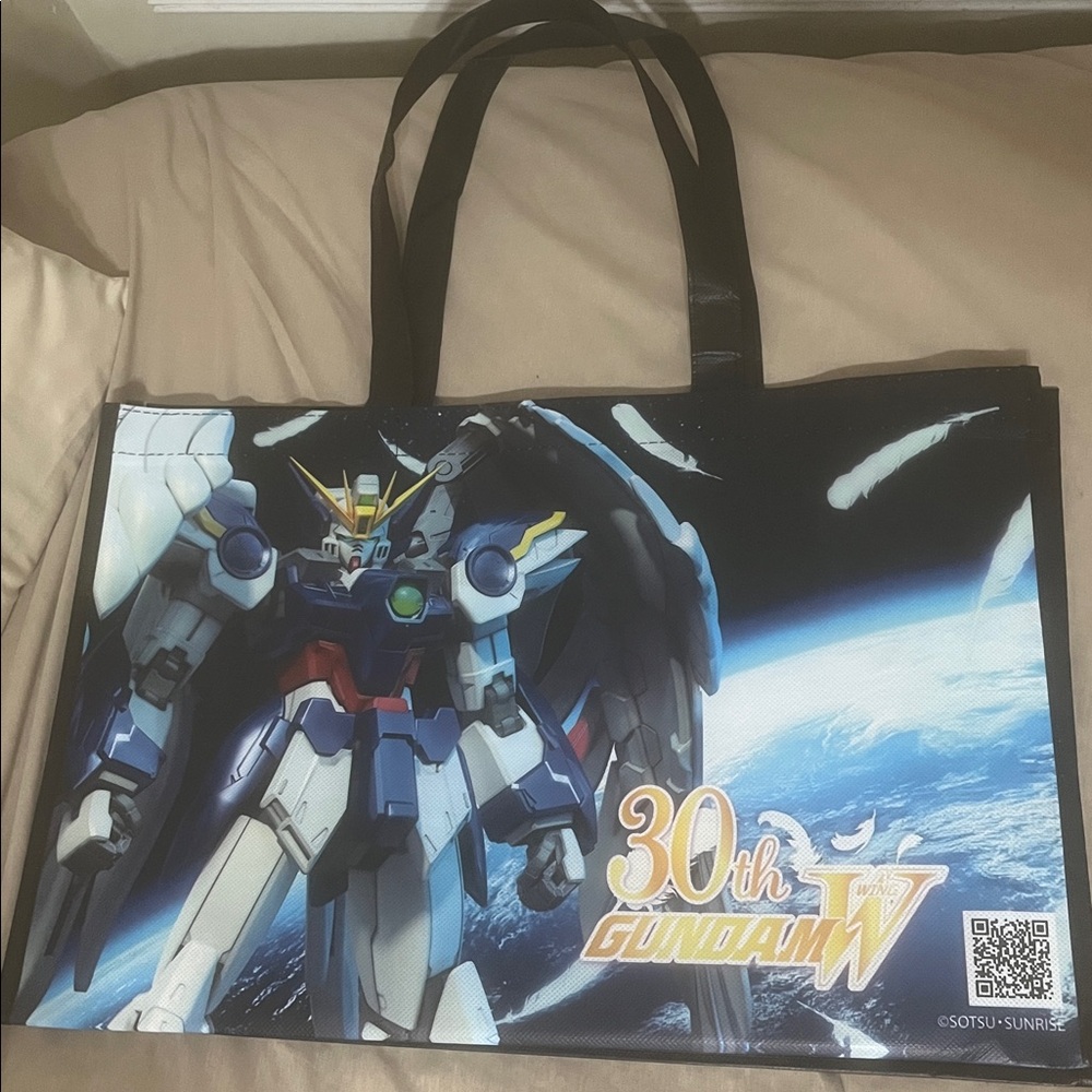 Gundam 30th/45th Anniversary bundle Totes,Inflatable,Poster,Model,Booklet,Card - Picture 4 of 14